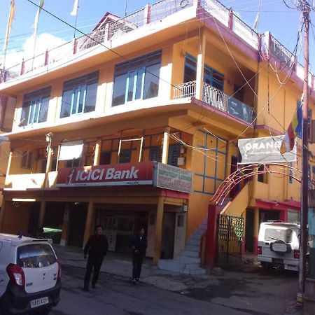 Vamoose Buddha Hotel Tawang Exterior photo